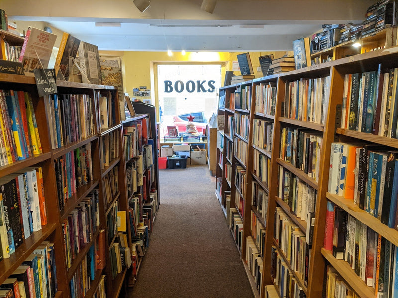 Volunteer Treasurer Needed at George Street Community Bookshop!